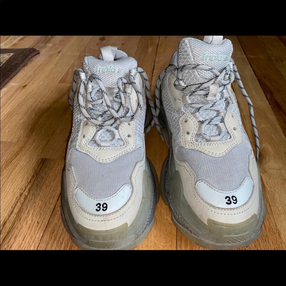 Balenciaga triple s sneakers , - Picture 2 of 5